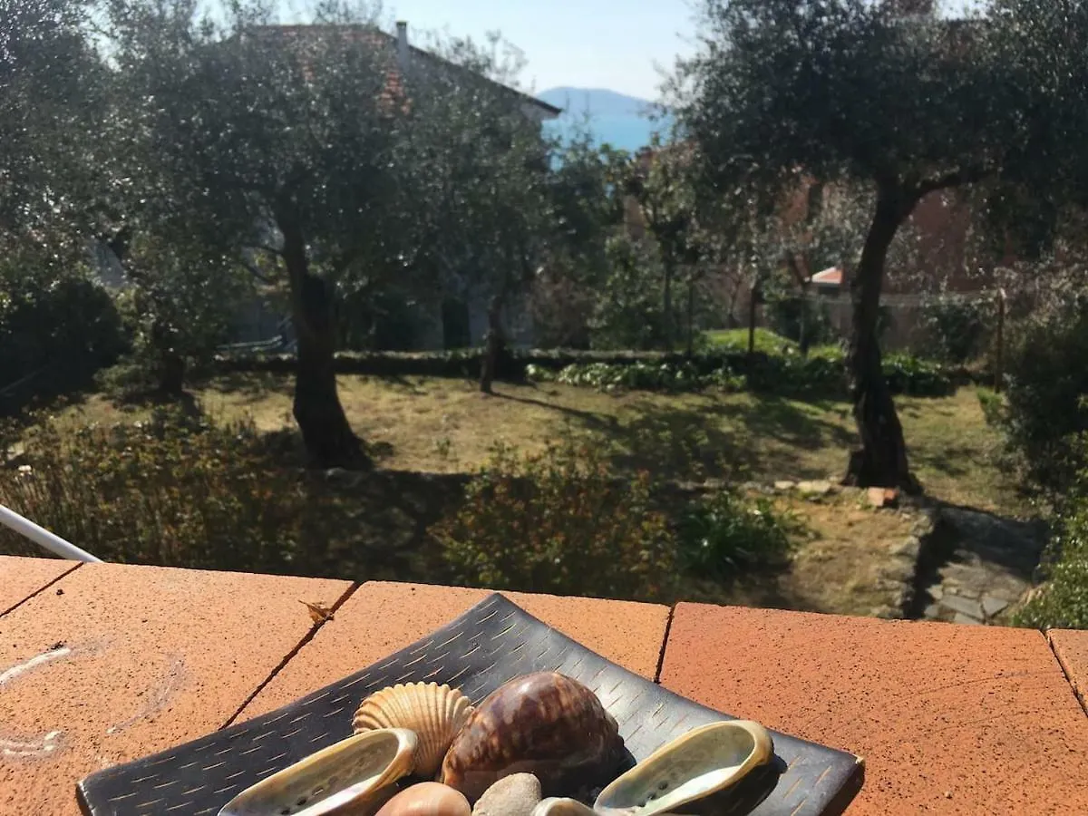 La Casetta Delle Rose Apartment Tellaro Italy