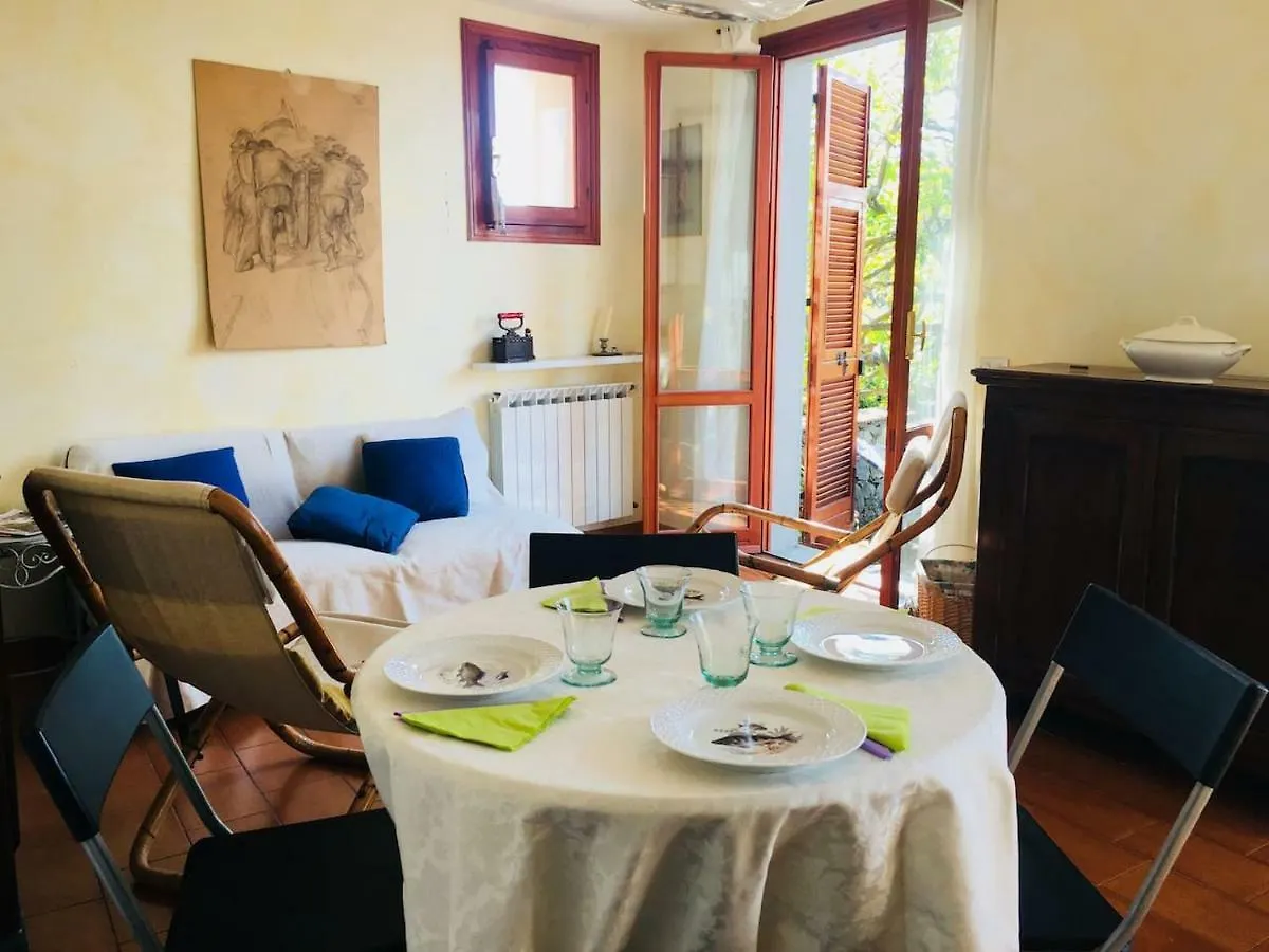 La Casetta Delle Rose Apartment Tellaro 0*,  Italy
